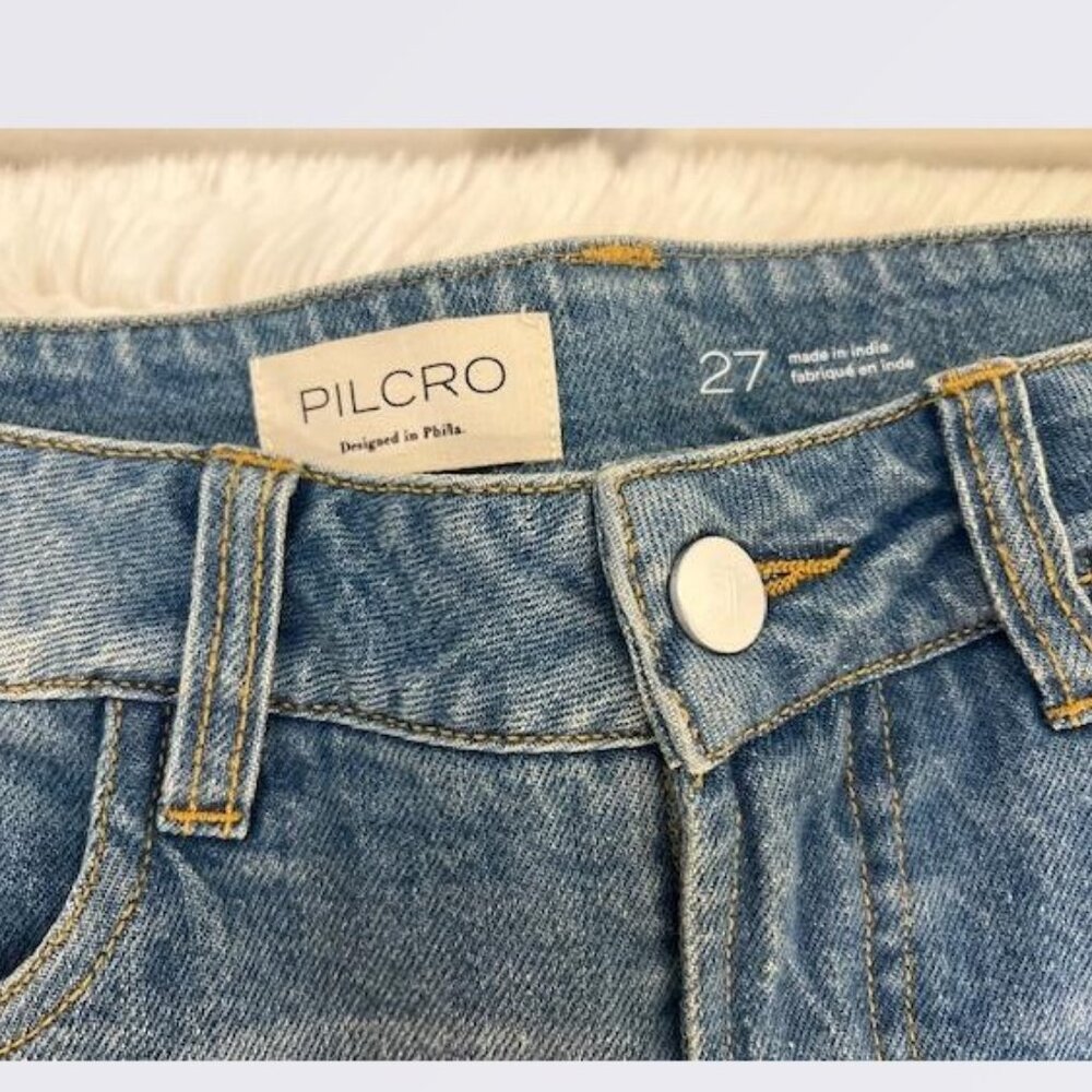 Pilcro Jewel-Encrusted Jean Shorts – Size 27 – NWT - Picture 9 of 10
